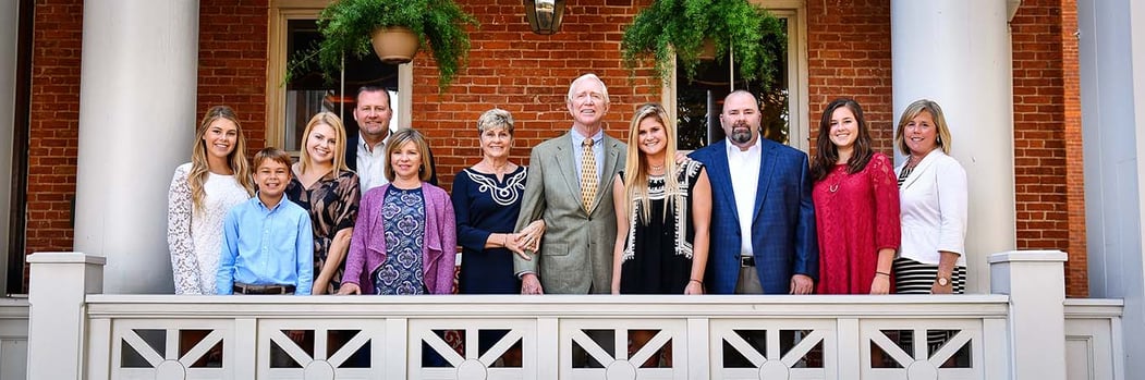 10-Wilmington-Family-on-the-beautiful-front-porch-3000x1000