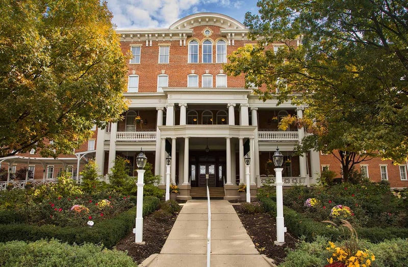 the-historic-front-entrance-to-10-wilmington-place-senior-living-community in Dayton