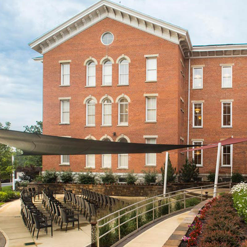 outdoor amphitheater at 10 wilmington place senior living community